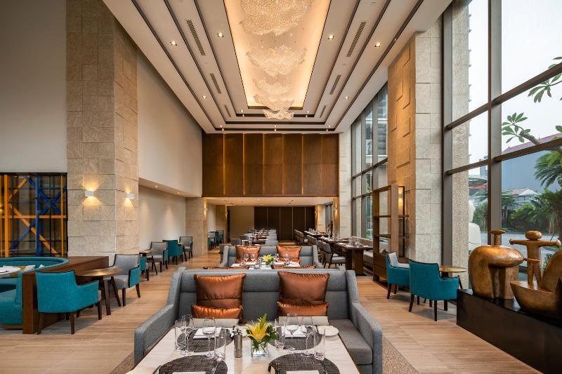 Oakwood Residence Hanoi Exterior photo